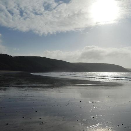 Galwad Y Mor A Coastal Escape In Pembrokeshire'S National Parks Villa Lamphey Exterior photo